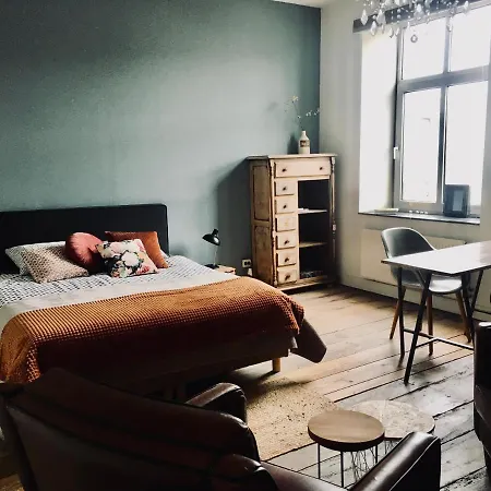 Bed & Breakfast Samsam *